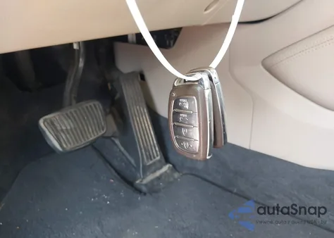 2016 Hyundai Tucson Limited из США, поврежденный, VIN KM8J3CA26GU062255